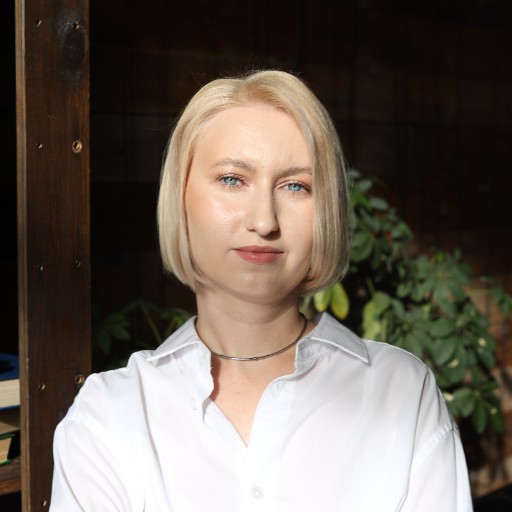 Екатерина Хохлова